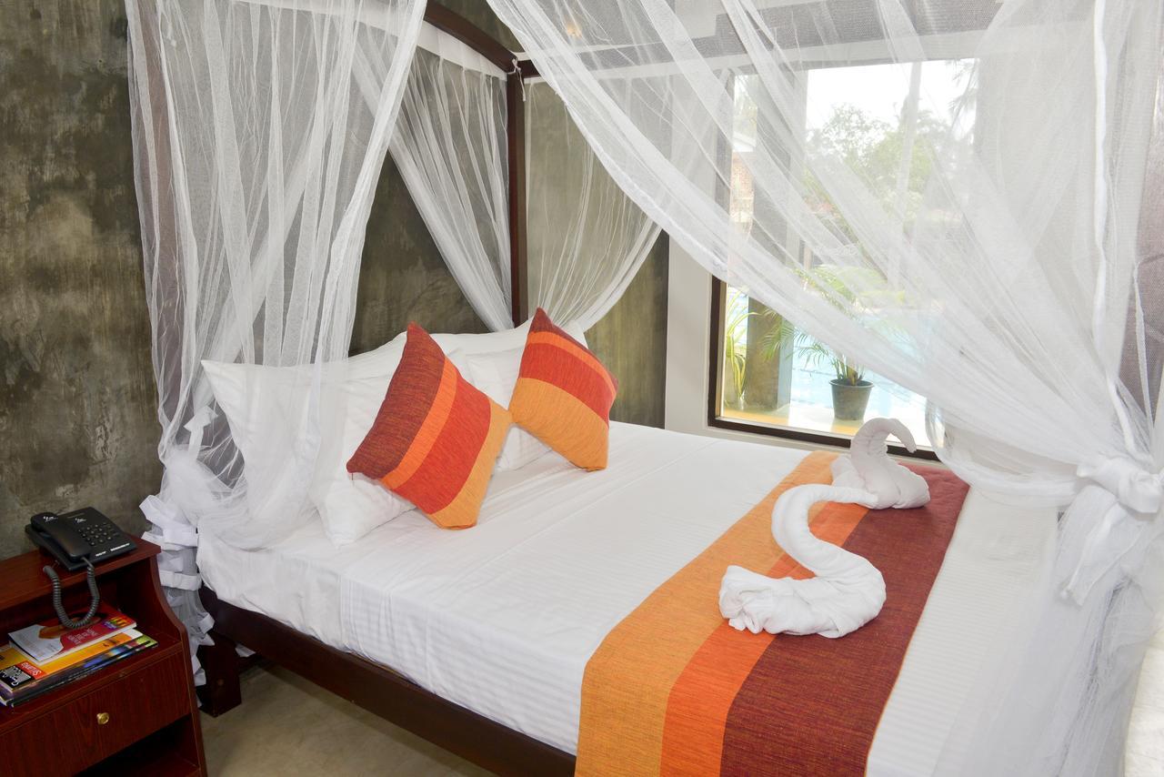 Olanro Hotel Negombo Exteriér fotografie